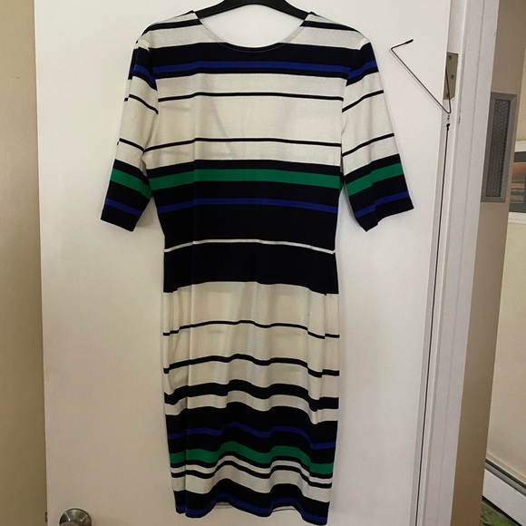 Cute Summer Mini - Picture 2 of 2